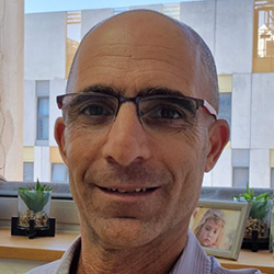 ארז גרניט