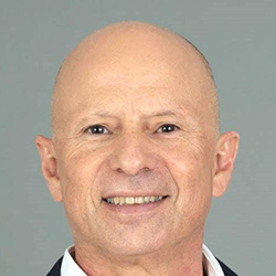 אבי אלקבץ