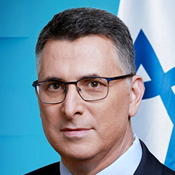 גדעון סער